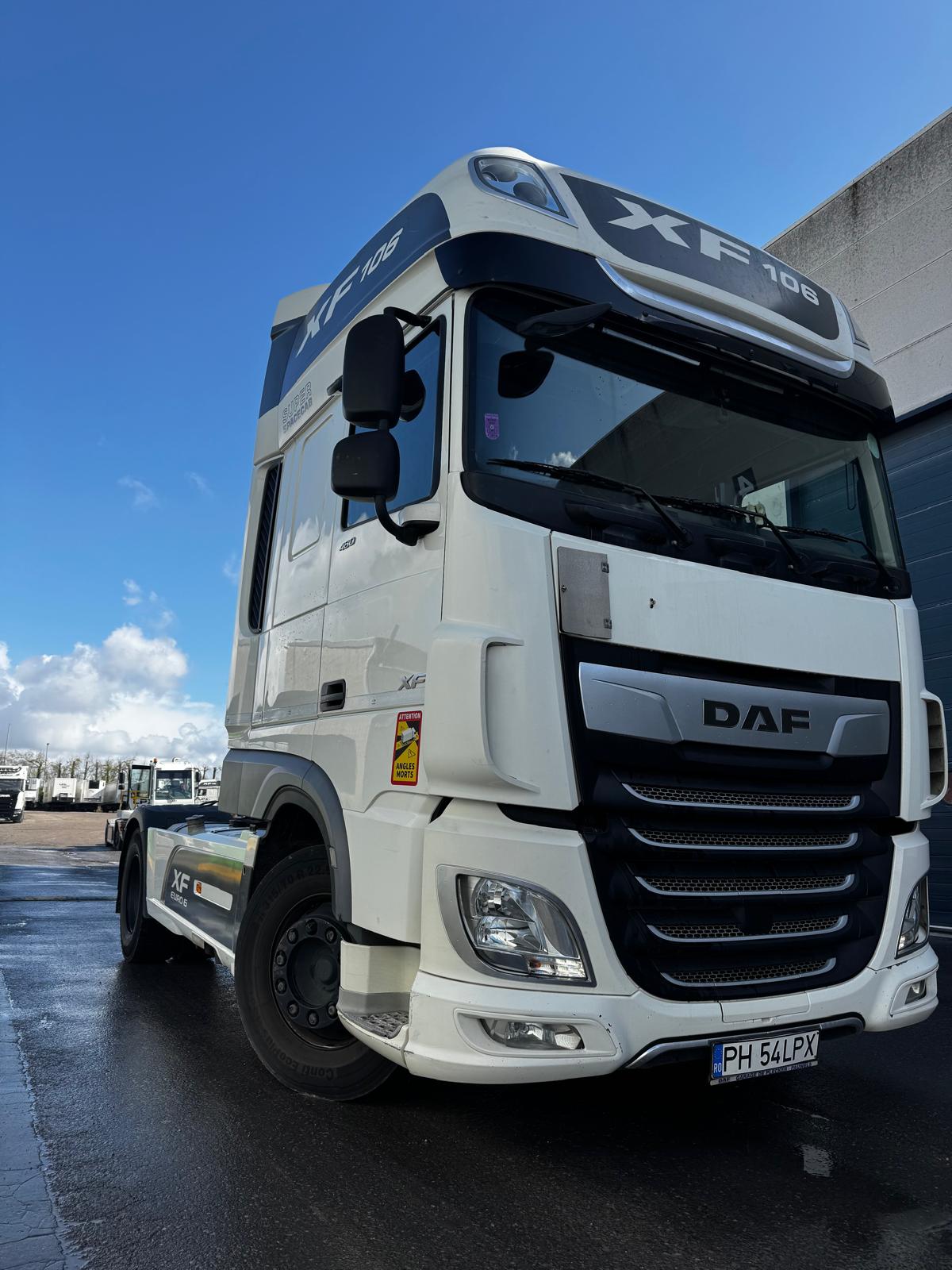 
								DAF XF480 821045km full									