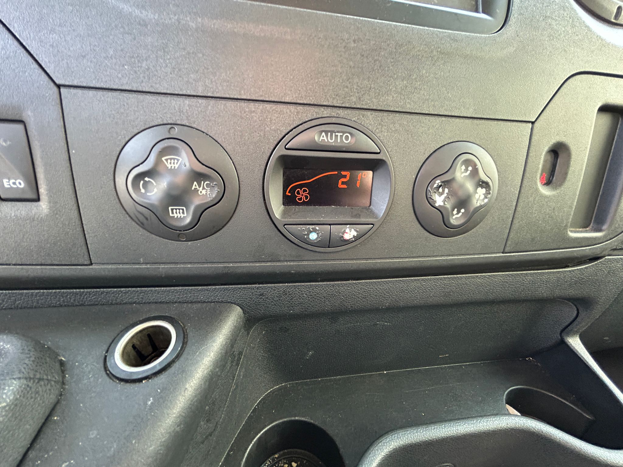
								Renault Master Frigo full									