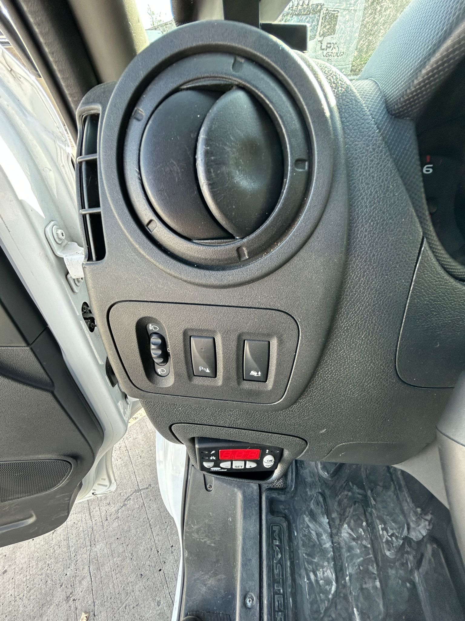 
								Renault Master Frigo full									