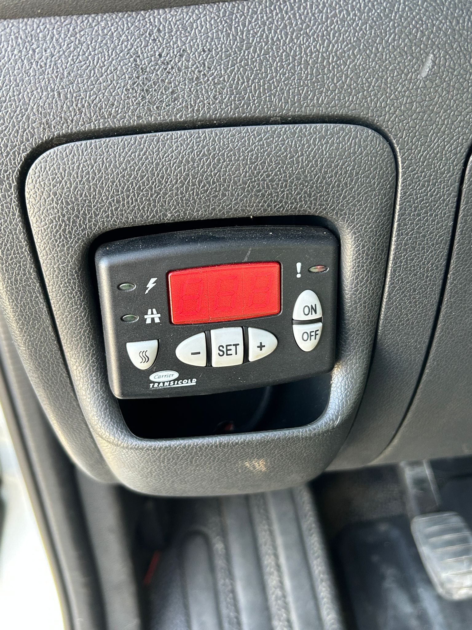 
								Renault Master Frigo full									