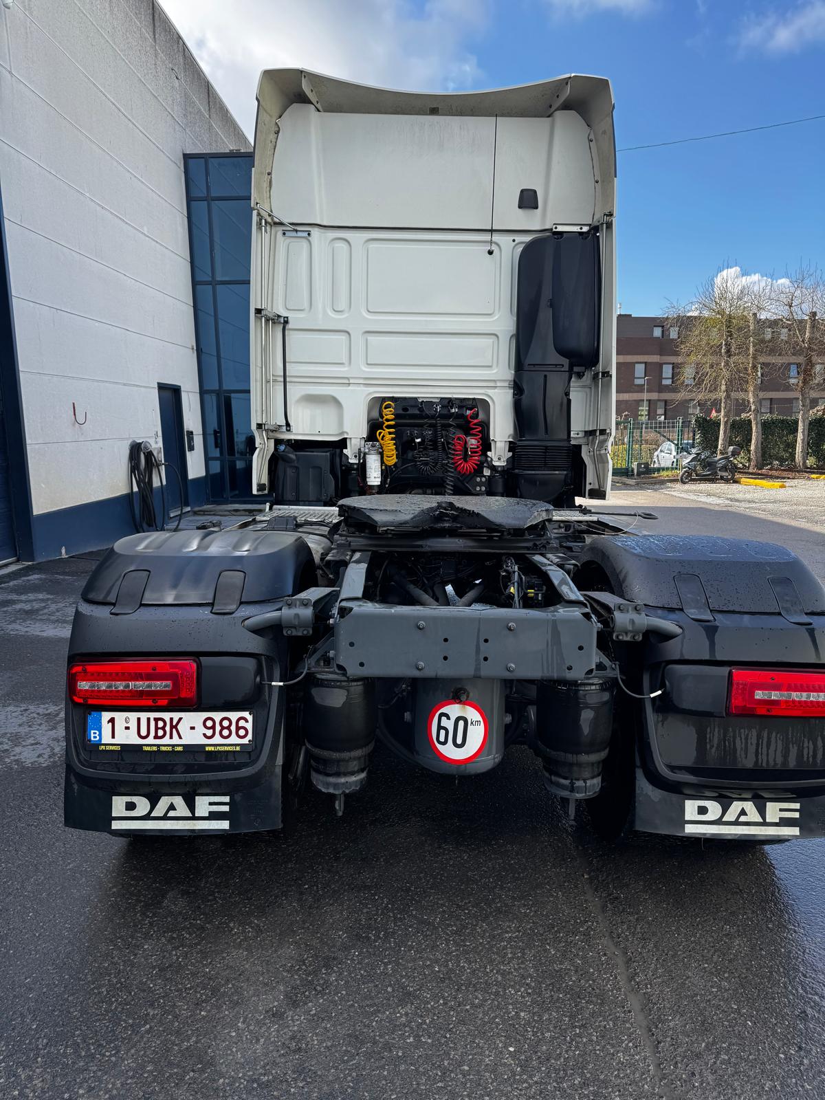 
								DAF XF480 600000 km full									
