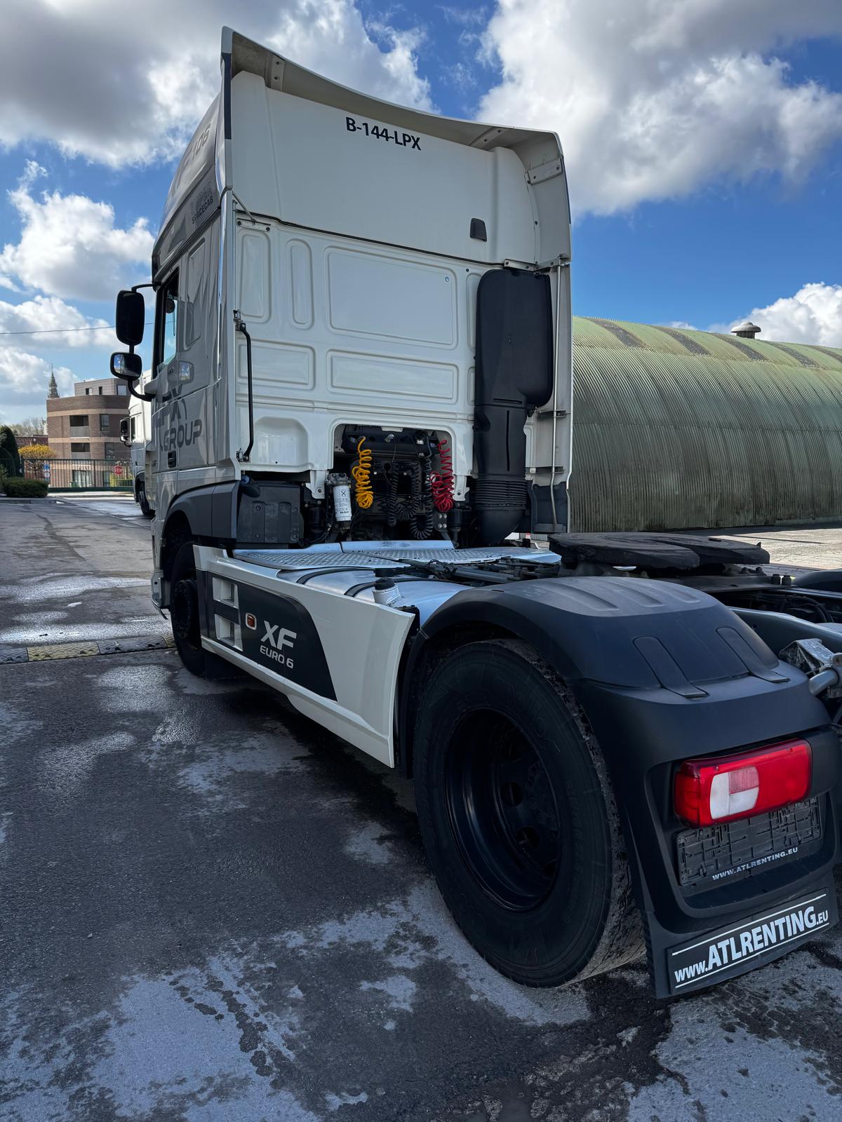 
								DAF XF480 814352 km full									